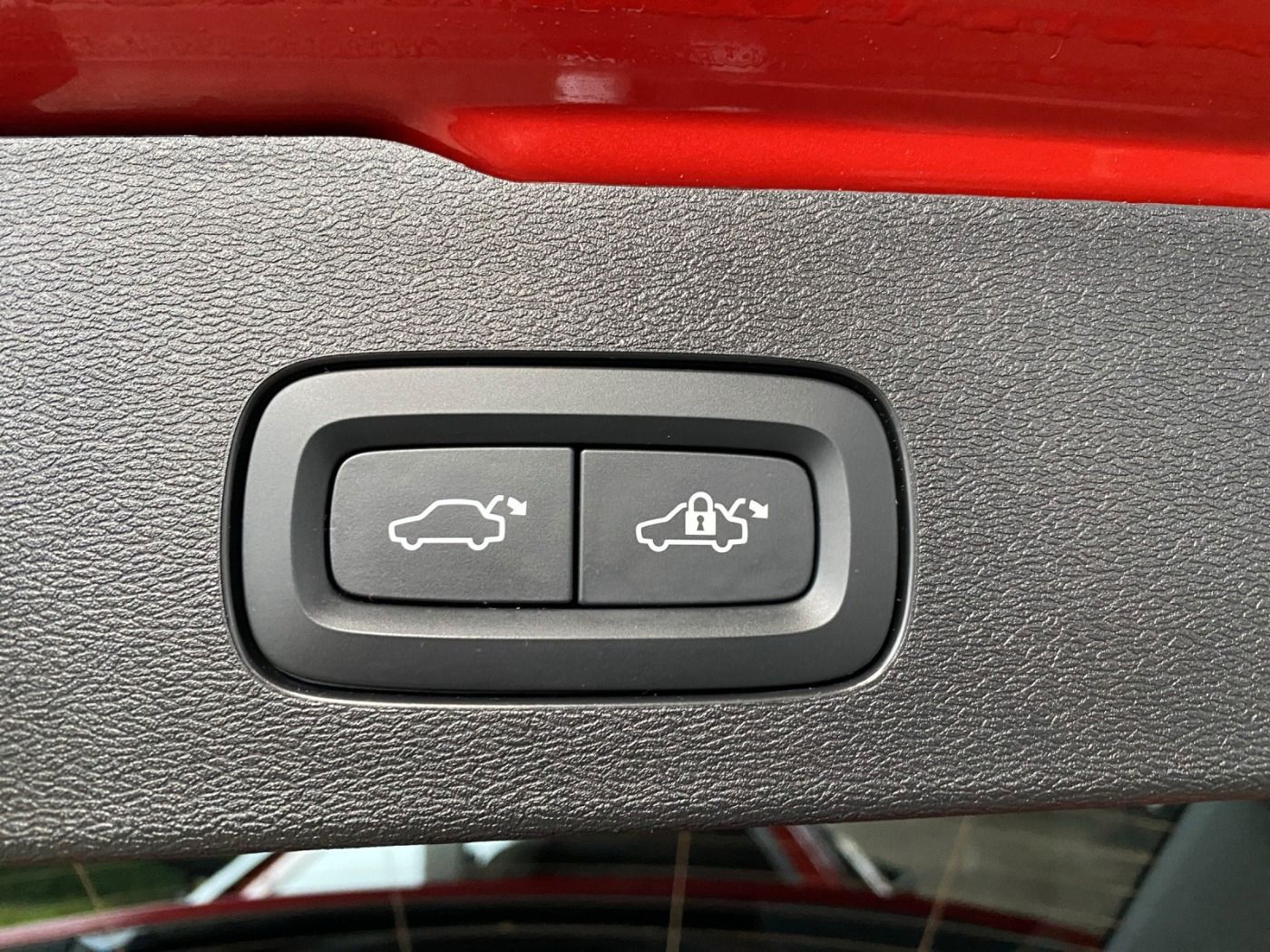 Volvo V60 T8 Ultimate Dark *DAB+*WinterP*SHZ*HUD foto 24
