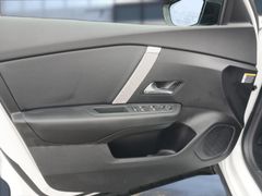 C4 Limousine Shine Pure Tech 130 C4 Limousine Shine Pure Tech 130