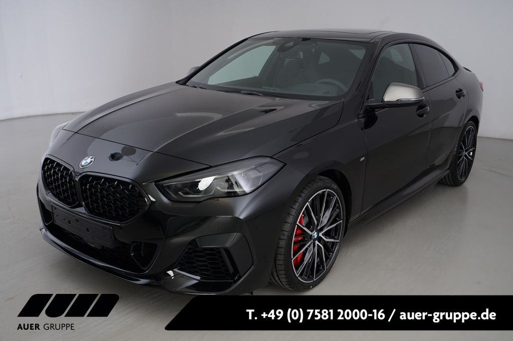 BMW M235