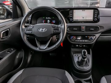 Hyundai i10 1.0 Trend Autom. Navi Kamera Spurhalteassi.