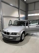 BMW E46 318i - BMW 318 aus 2000: 318i