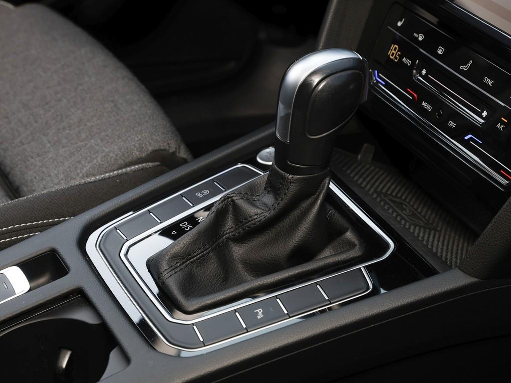 Volkswagen Passat 1.5 TSI DSG Business AHK/Navi/LED, миниатюра 9