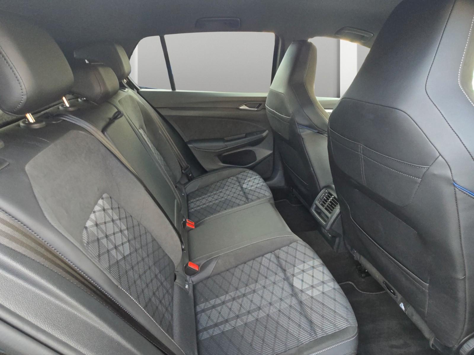 Volkswagen Golf VIII Lim.1.5TSI R-Line T.Leder Navi RFK ACC, миниатюра 12