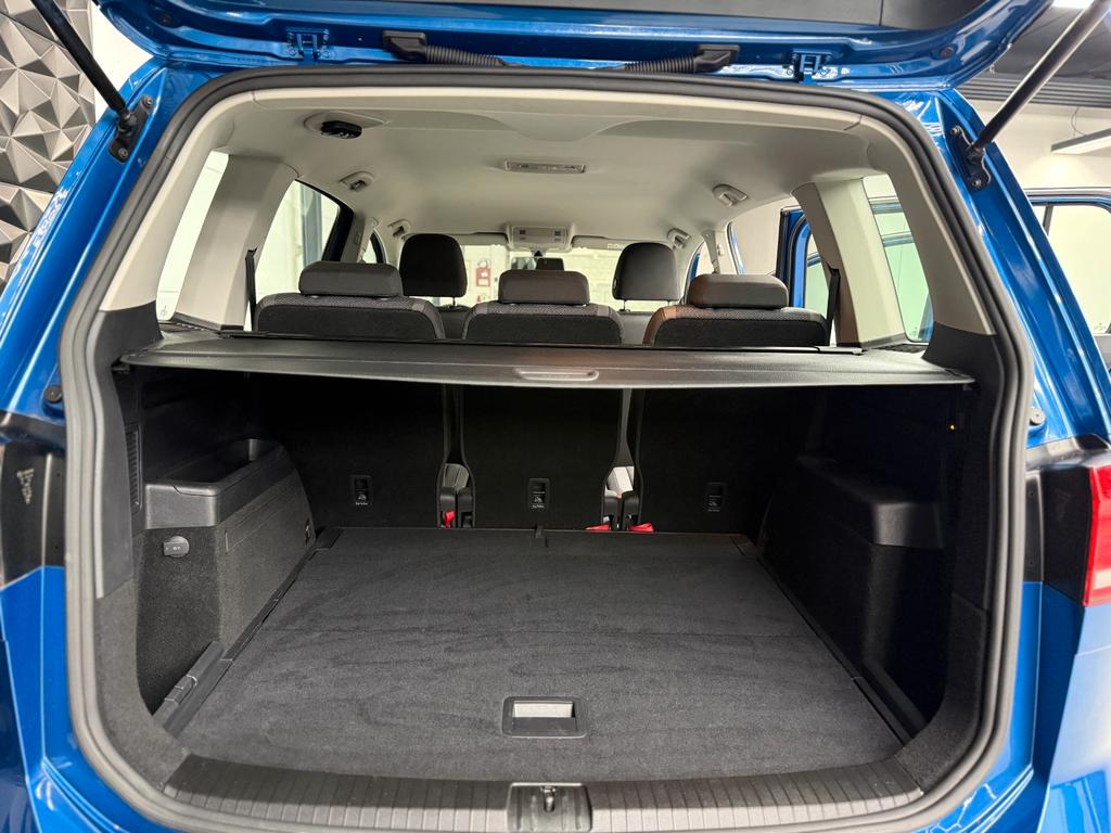 Volkswagen Touran 1.6 TDI DSG, Foto 9 von 50