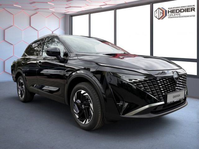 Fahrzeugabbildung Nissan QASHQAI 1.3 DIG-T MHEV 140 PS MT 4x2 N-Connecta