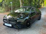 Mercedes-Benz CLA 220 AMG - Mercedes-Benz CLA 220: Limousine
