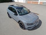 Volkswagen Tiguan 2.0 TSI  140kW DSG OFFROAD AHK/Navi/LED - Volkswagen Tiguan: Offroad