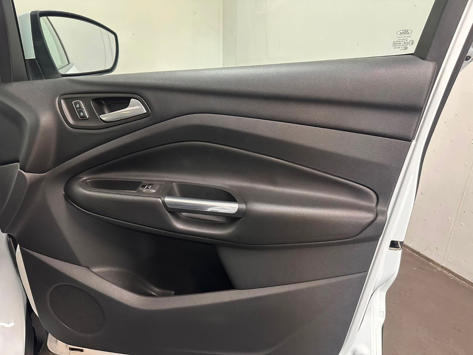 Fahrzeugabbildung Ford Kuga Titanium *TEMPO*KLIMA*SPORTSITZE*