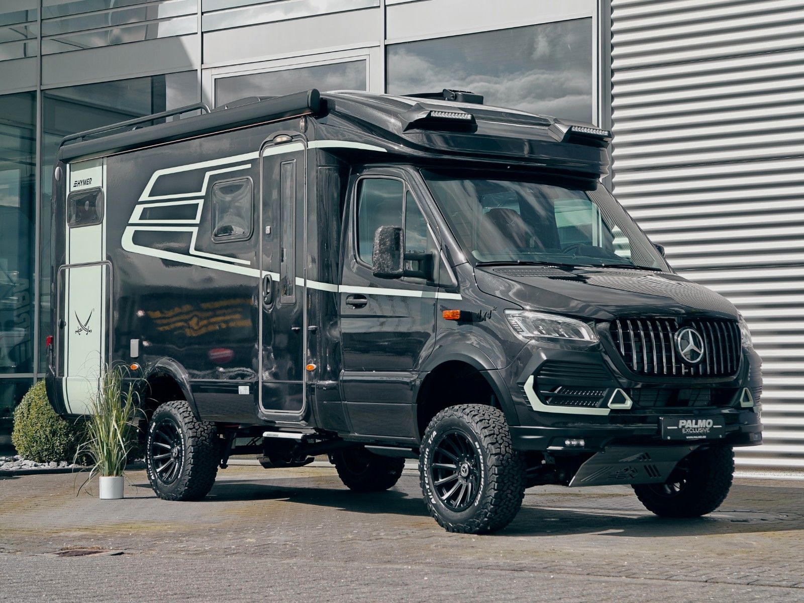 Fahrzeugabbildung HYMER / ERIBA / HYMERCAR ML-T 580 4x4² RSX - SANSIBAR® LTD.