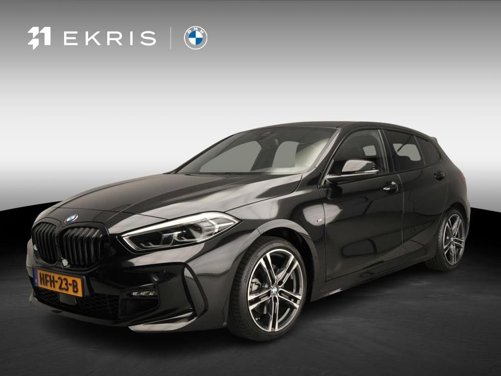 BMW 118 — hlavná fotografia