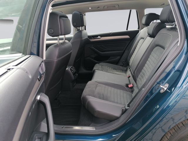 Passat Variant 2.0 TDI SCR DSG Elegance STHZ