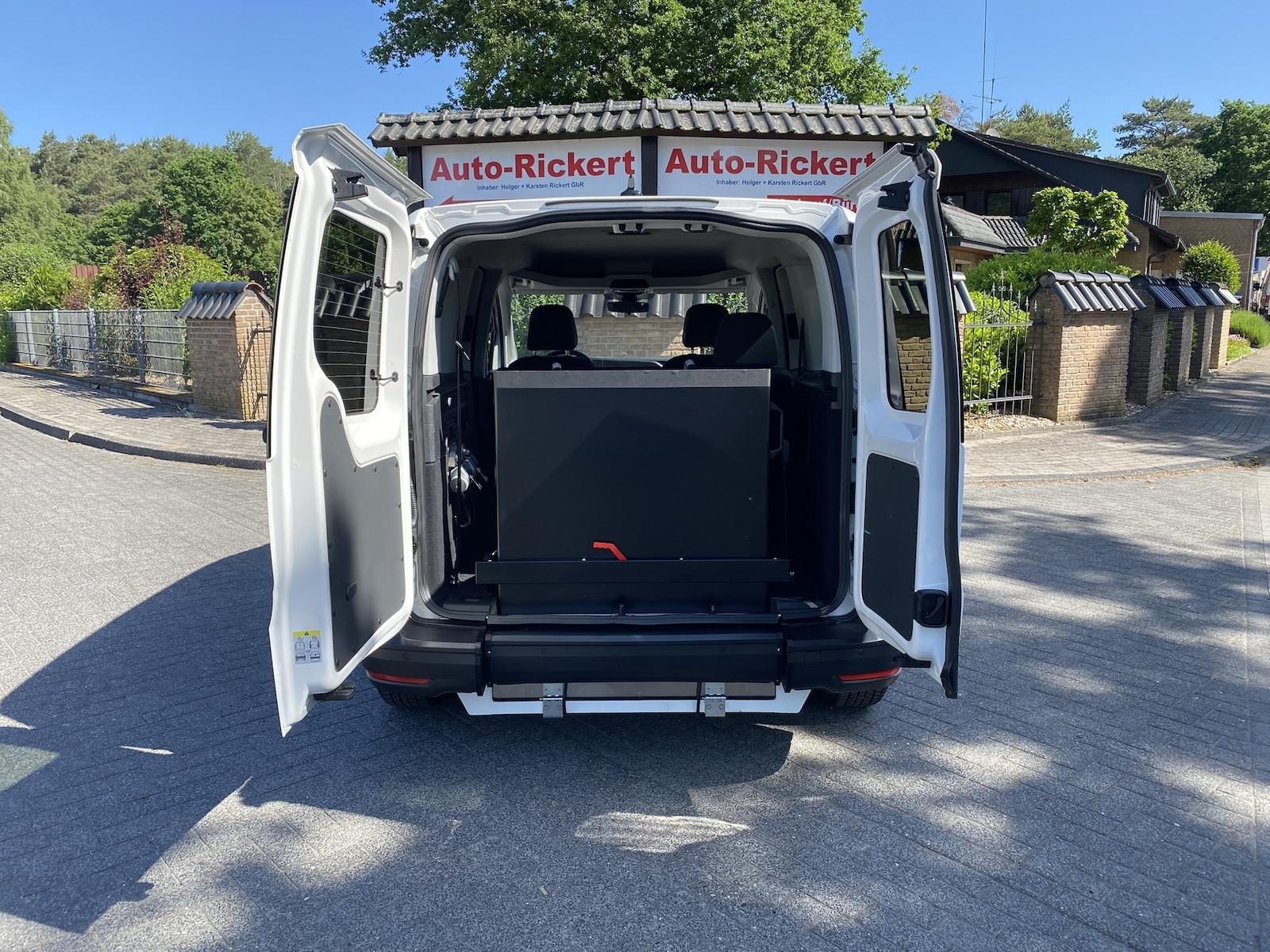 Volkswagen Caddy neuer Rollstuhlumbau, Tempomat, Rückfahrka