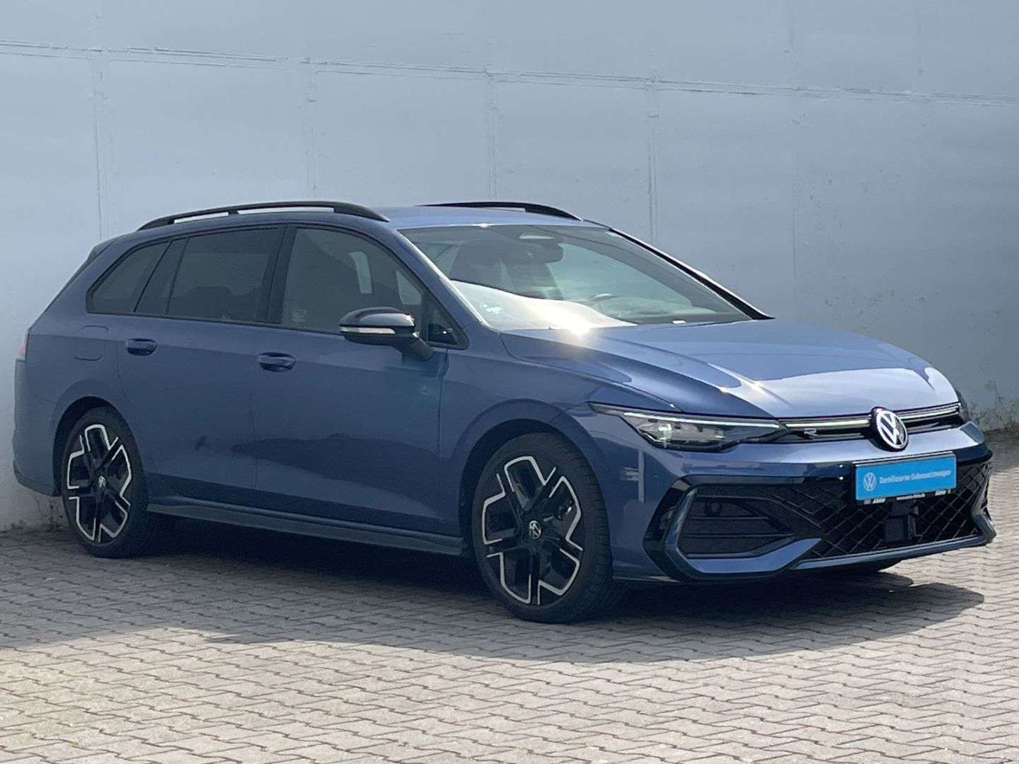 Volkswagen Golf Variant VIII 1.5eTSI DSG R-Line AHK Standhz foto 3