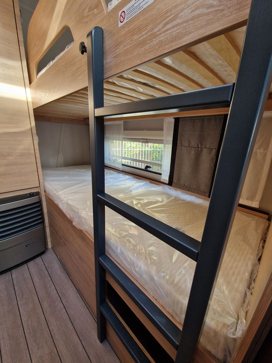 Fahrzeugabbildung Knaus Südwind 580  QS Black Selection