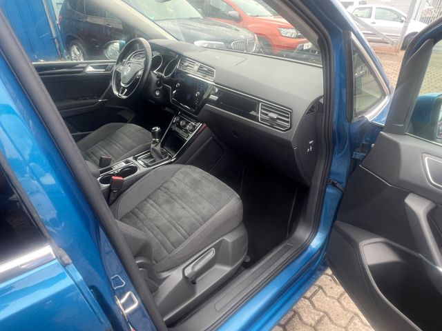 Volkswagen Touran Highline BMT/Start-Stopp 7 SITZE