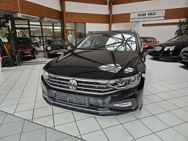 Volkswagen Passat 2.0 TDI R-Line Matrix Pano AHK Virtu ACC