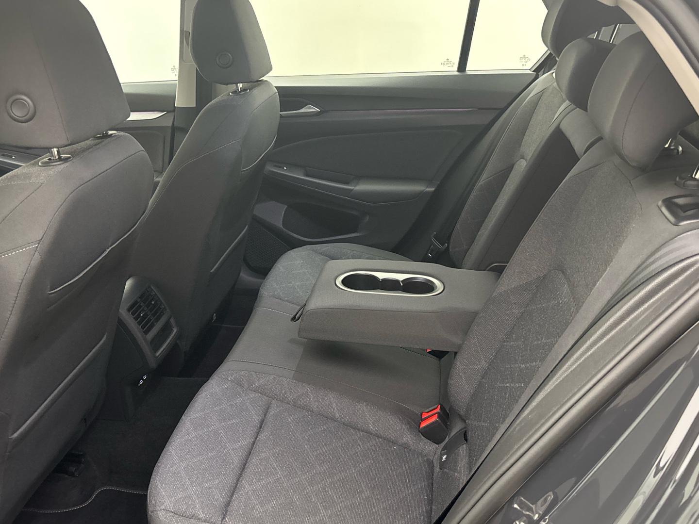 Volkswagen Golf VIII Life 2.0TDI CarPlay LED ACC Komfort-S., миниатюра 11