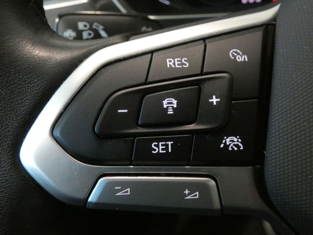 Tiguan 1.5 TSI DSG Elegance RFK ACC AHK IQ.LIGHT