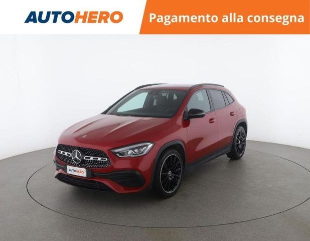 Mercedes-Benz MERCEDES-BENZ GLA 200 d Automatic Premium