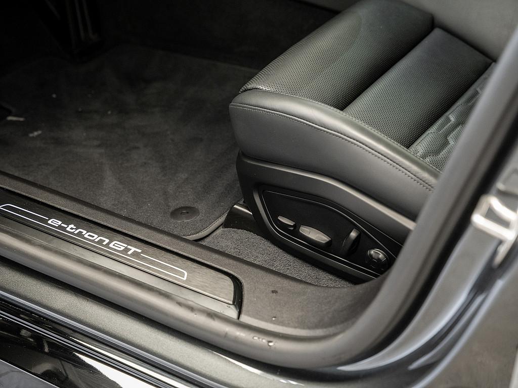 Audi e-tron GT quattro Matrix ACC Luft. Head-Up