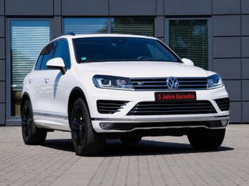 Volkswagen Touareg - 2