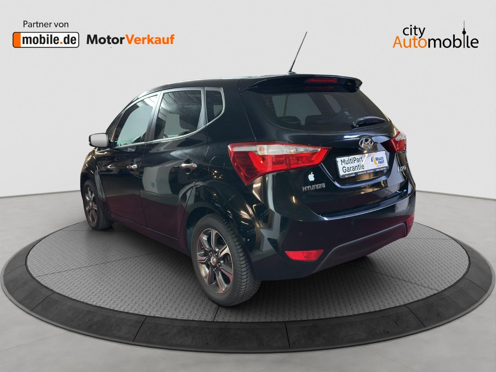 Hyundai ix20 Style/Pano-Dach/Tempomat/Leder/SHZ/PDC