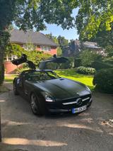Mercedes-Benz SLS AMG 6.2 V8 - Speedshift - Deutsches Fahrzeug - Mercedes-Benz SLS AMG: Coupé
