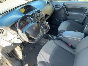 Renault Kangoo Combi Maxi DoKa 1.5 dCi 110 PS Einparkhil