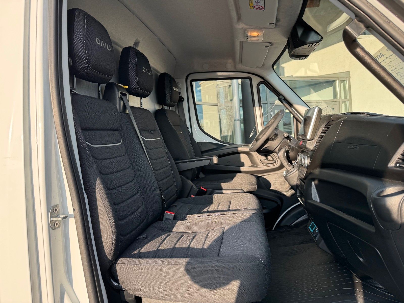 Fahrzeugabbildung Iveco Daily 70C18 HA8  *R.3750mm*Automatik*LBW*