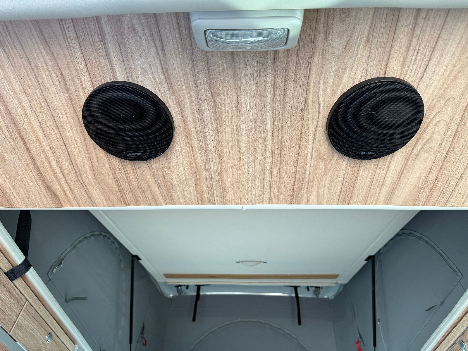 Fahrzeugabbildung HYMER / ERIBA / HYMERCAR Sydney GT 60 Limited