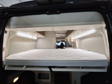 Westfalia Columbus 600 D 180 PS 8G  Zusatzbett SOLAR