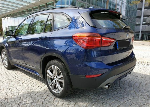BMW X1 xDrive18d Sport Line 