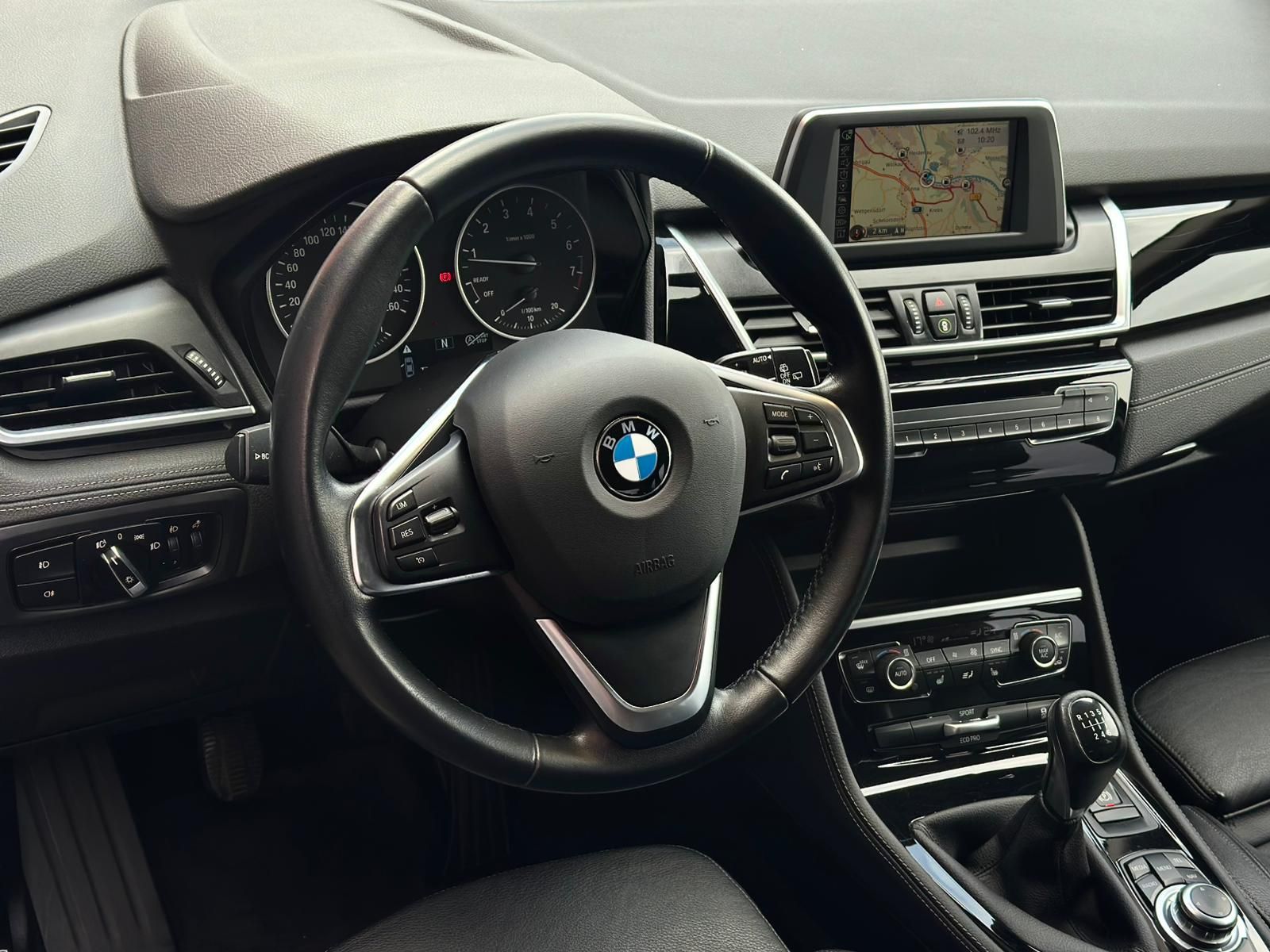 BMW 220i Active Tourer SPORTLINE* AHK#SHZ#NAVI#TEMPO - Image 22