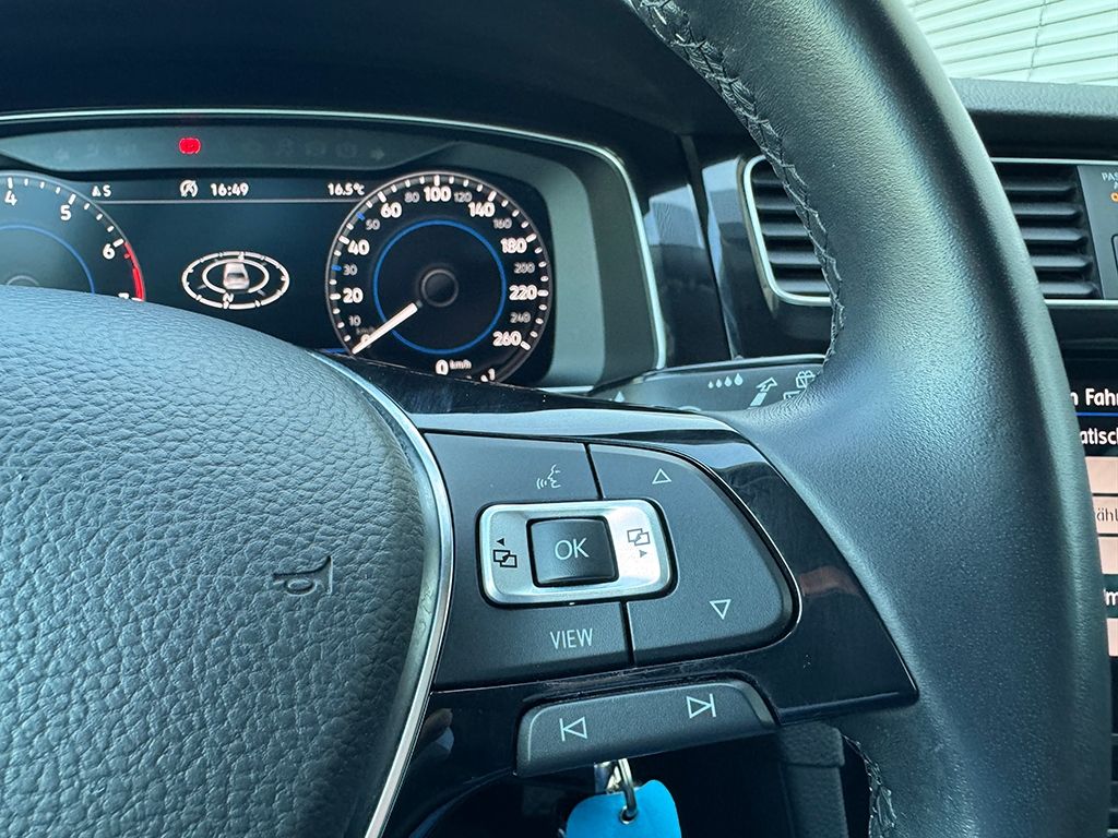 Golf VII 1.5 TSI R-LINE  *LED*NAVI*ACC*