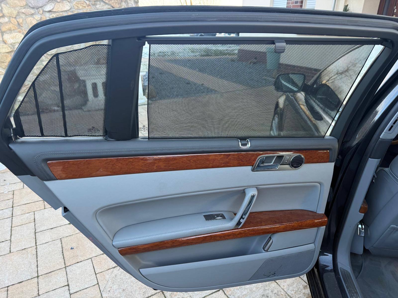 Volkswagen Phaeton 4.2 V8 4Motion lang+LPG Gas+Voll+