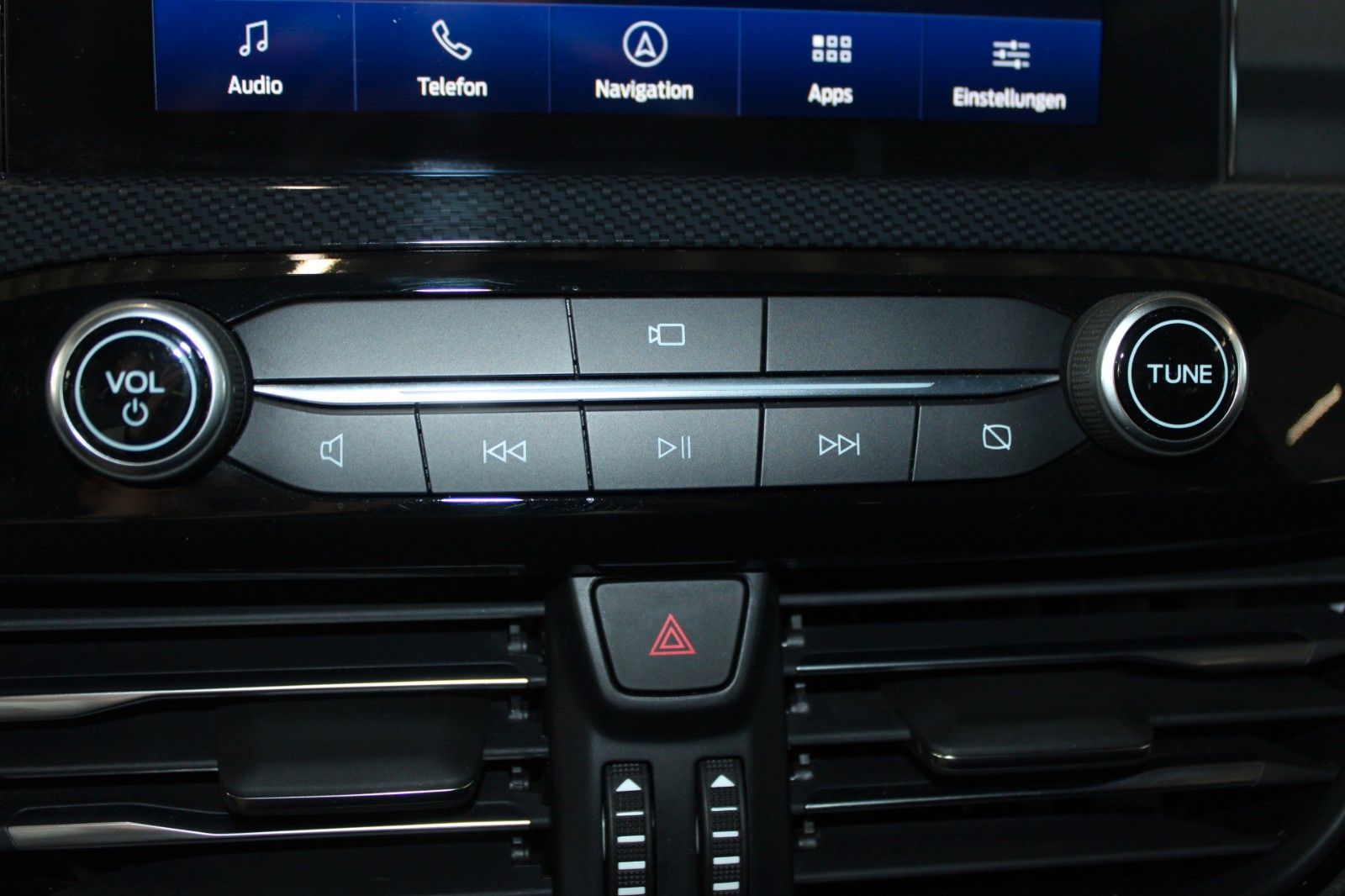 Fahrzeugabbildung Ford Kuga 2.5 PHEV ST-Line X LED B&O HUD ACC WinterP