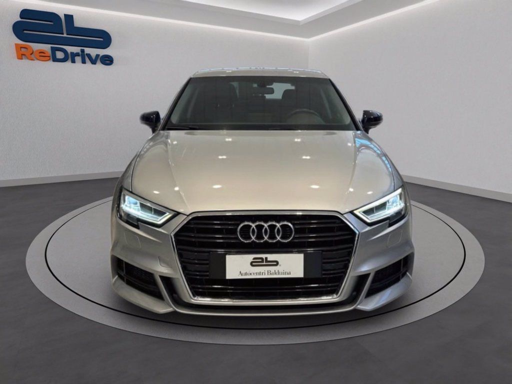 Audi AUDI A3 sportback 35 2.0 tdi admired 150cv s-tro imagem 2