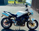 Triumph 675 Street Triple, Scheckheft gepflegt - Offers matching your search criteria