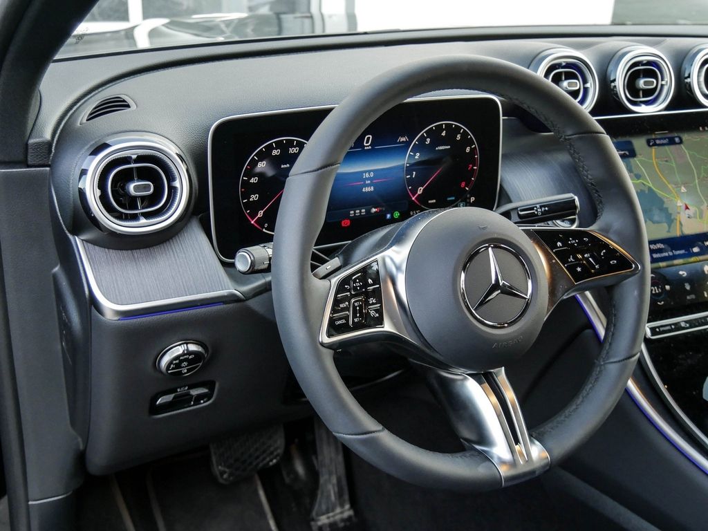 Mercedes-Benz GLC 200 4M Avantgarde DISTR MEMORY LED NAVI AHK