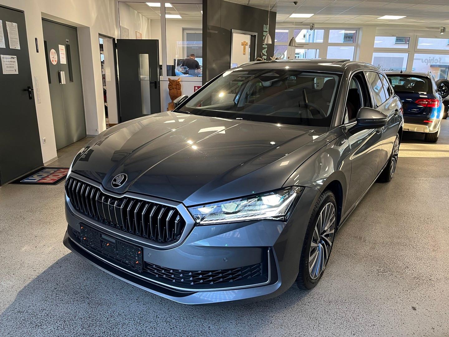 Skoda Superb Combi 2.0 TSI 195 kW 4x4 L&K