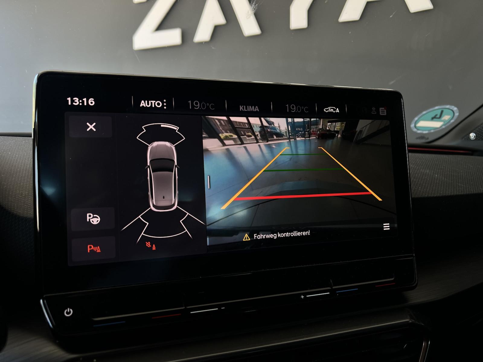Cupra Leon 2.0 TSI VZ Limo*PANO*BEATS*R-KAMERA*MATRIX*