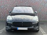 Porsche Cayenne GTS, - Porsche Cayenne in Aachen