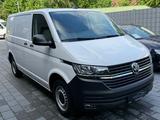 Volkswagen T6.1 Transporter Kasten NAVI DSG ACC AHK - VW T6 Transporter in Bielefeld