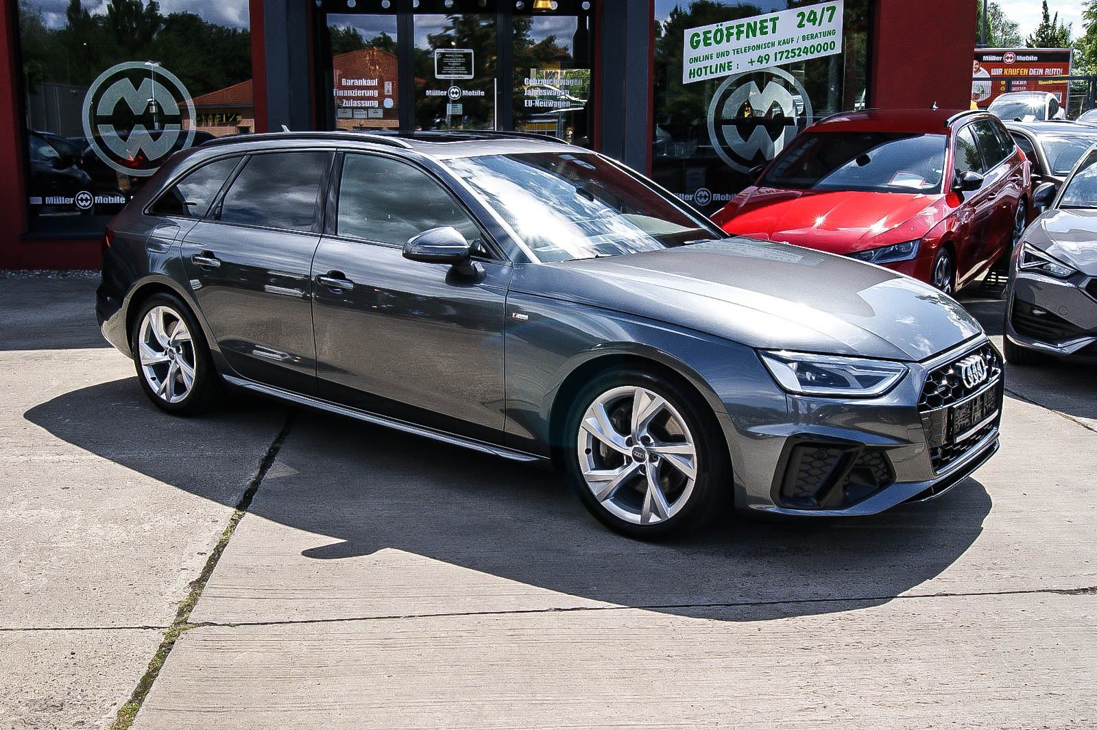 Fahrzeugabbildung Audi A4 Avant 45 TDI quattro S line PANORAMA KAMERA L