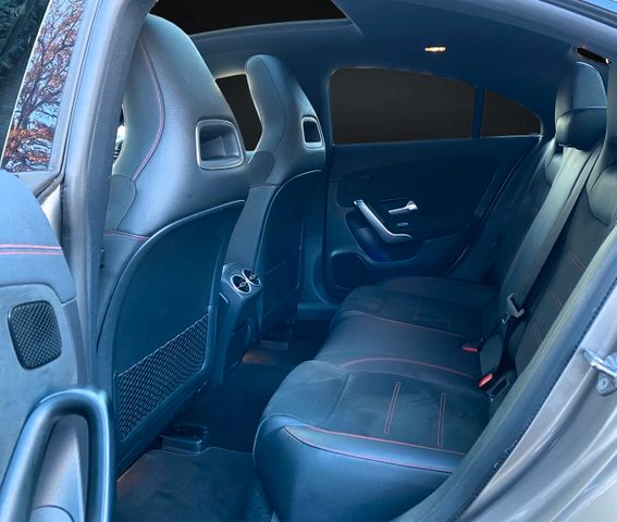 Mercedes-Benz CLA 220