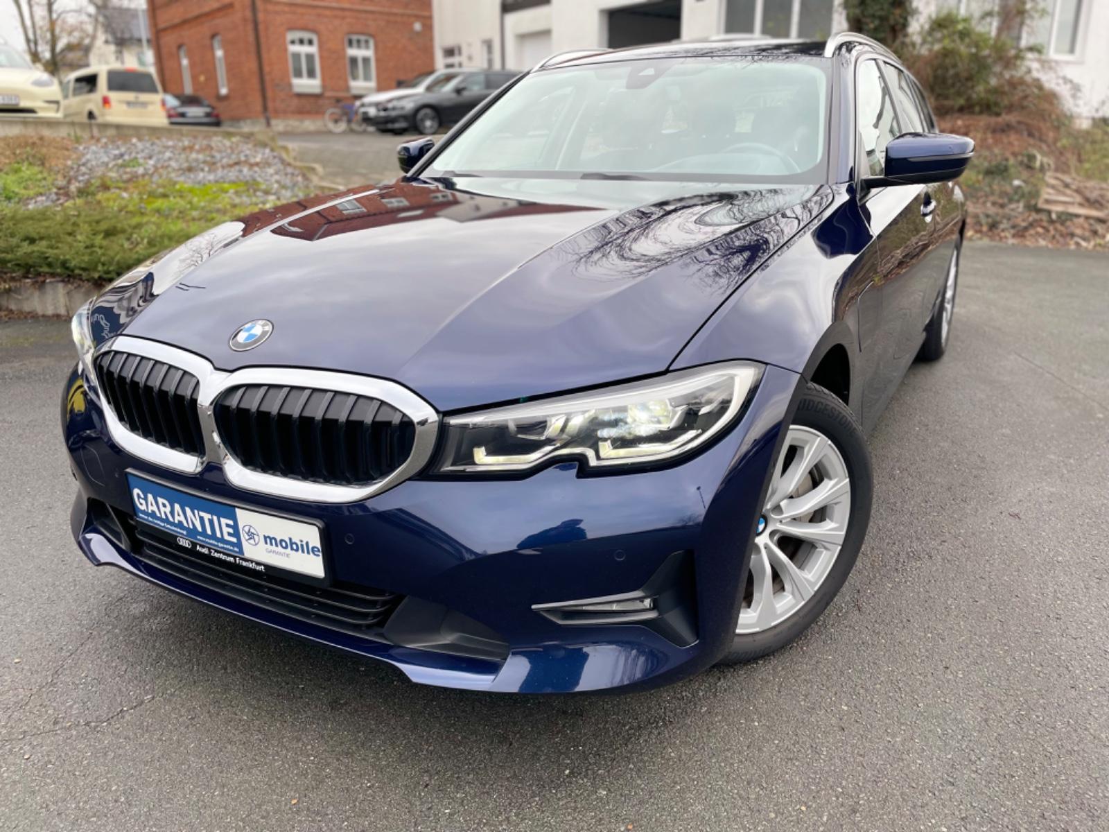 BMW 330e Advantage HeadUp PANO VirtuCock Kamera 1.Hd