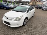 Toyota Avensis Kombi Edition - Toyota Avensis mit Diesel-Antrieb: Kombi, Automatik