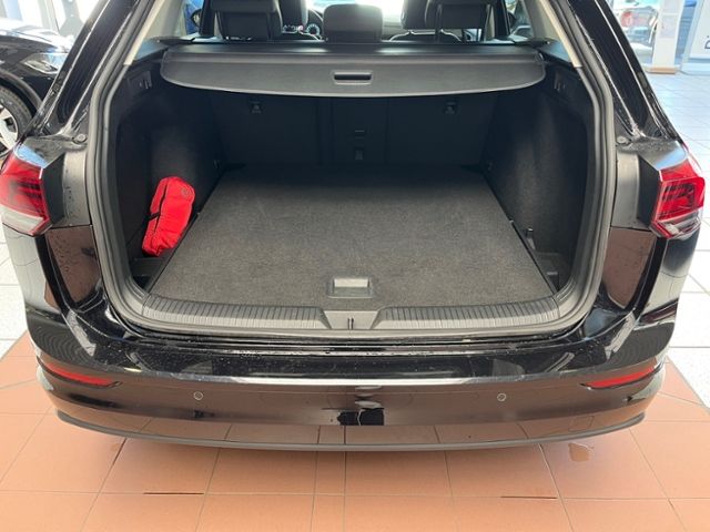 Fahrzeugabbildung Volkswagen Golf Variant 2.0 TDI Life LED NAVI SIDE ASSIST S