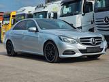 Mercedes-Benz E 350*ACC+*MASSAGE*TOTWINKEL*DYNAMISCHE SITZE - Mercedes-Benz E 350: Silber, Limousine