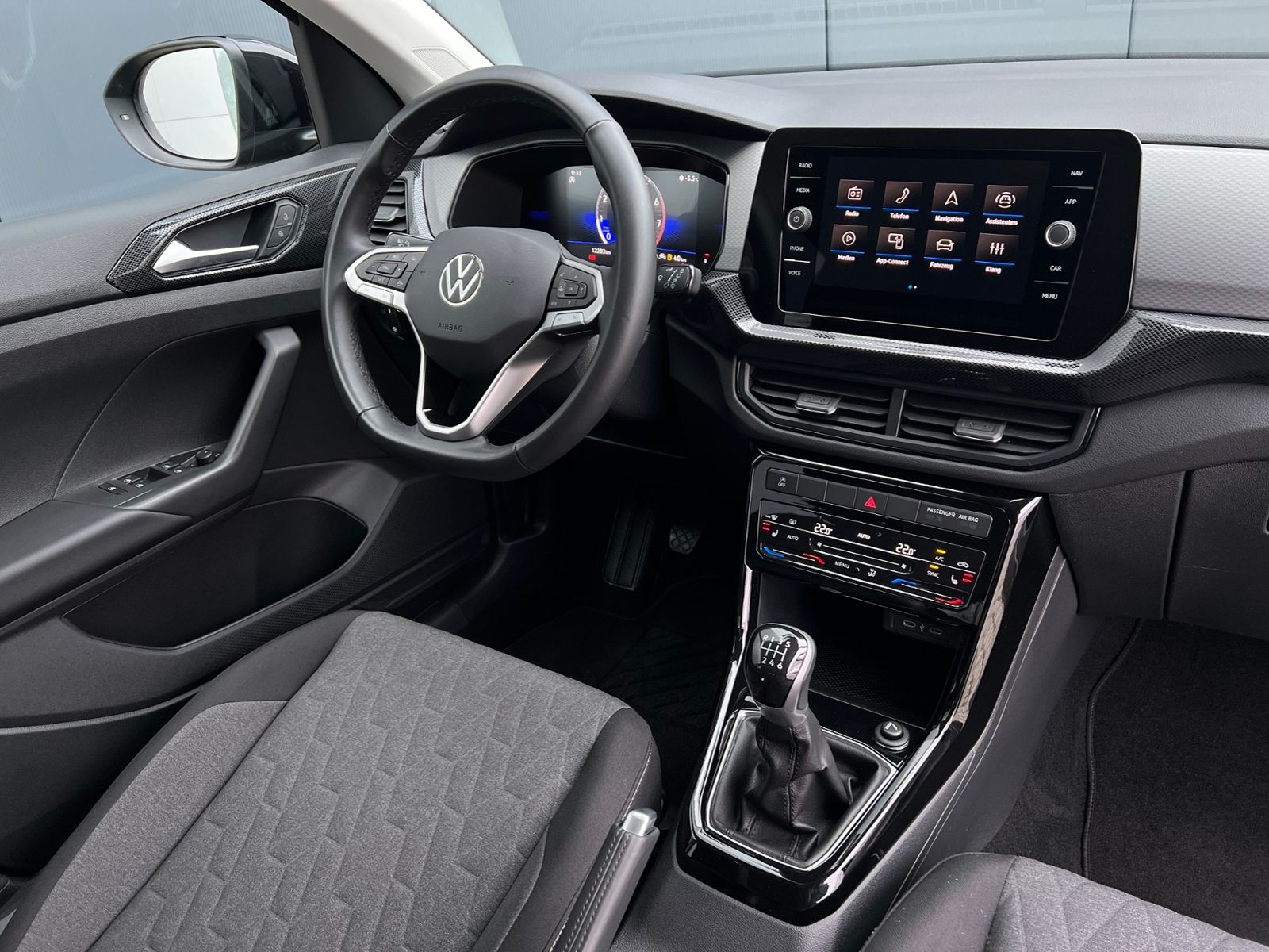 Fahrzeugabbildung Volkswagen T-Cross Life 1.0 TSI *IQ.Light, Rückfahrkamera,